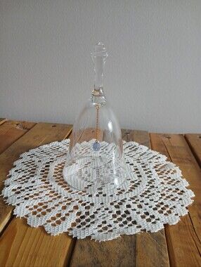(2/20$)Vintage Avon 24% Full Lead Crystal Bell December